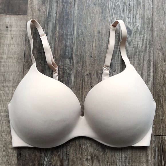 Victoria’s Secret Perfect Shape Light Push-up 32DD - Picture 5 of 8